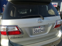 للبيع تويوتا Fortuner 2011