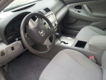 للبيع تويوتا camry 2008