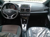 للبيع تويوتا Yaris 2015