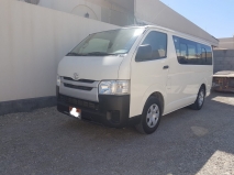 للبيع تويوتا Hiace 2015