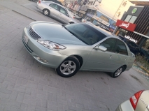 للبيع تويوتا camry 2004