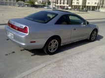 للبيع هوندا Accord 2002