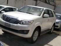 للبيع تويوتا Fortuner 2015