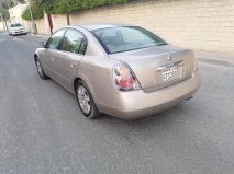 للبيع نيسان Altima 2005