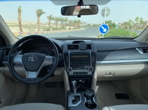 للبيع تويوتا camry 2015