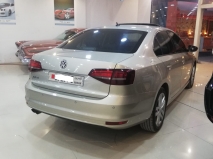 للبيع فولكس واجن Jetta 2016