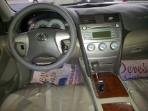 للبيع تويوتا camry 2008