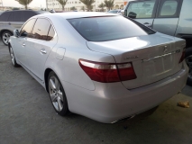 للبيع لكزس LS 2008