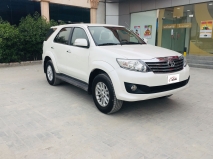 للبيع تويوتا Fortuner 2015