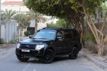 للبيع متسوبيشي Pajero 2011