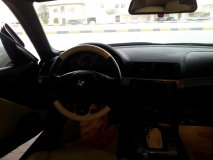 للبيع بي ام دبليو 330 2003