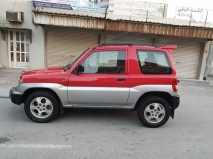 للبيع متسوبيشي Pajero 2000