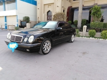 للبيع مرسيديس E class 1998