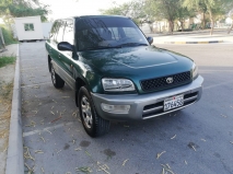 للبيع تويوتا RAV4 2000