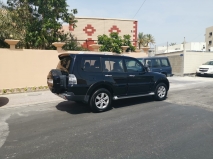 للبيع متسوبيشي Pajero 2008