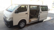 للبيع تويوتا Hiace 2011