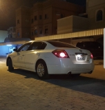 للبيع نيسان Altima 2011