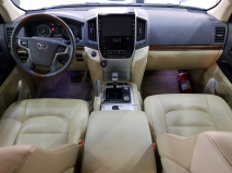 للبيع تويوتا Land Cruiser  2017