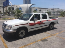 للبيع نيسان L200 2002