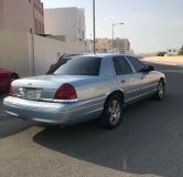 للبيع فورد Crown Victoria 2004