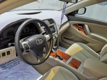 للبيع تويوتا camry 2009