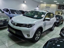 للبيع تويوتا RAV4 2015