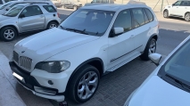 للبيع بي ام دبليو X5 2009