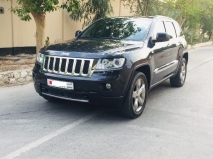 للبيع جيب Grand Cherokee 2013