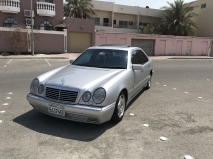 للبيع مرسيديس E class 1998