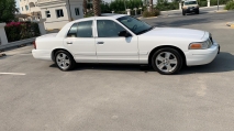 للبيع فورد Crown Victoria 2006