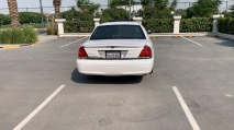 للبيع فورد Crown Victoria 2006