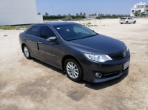 للبيع تويوتا camry 2013