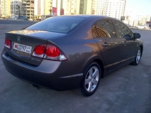 للبيع هوندا Civic 2009