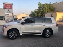 للبيع تويوتا Land Cruiser  2018