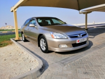 للبيع هوندا Accord 2006