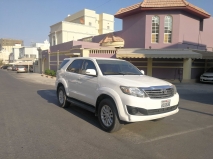 للبيع تويوتا Fortuner 2013