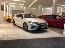 للبيع تويوتا camry 2019