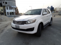 للبيع تويوتا Fortuner 2013