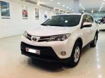 للبيع تويوتا RAV4 2015