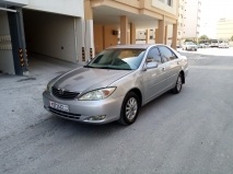 للبيع تويوتا camry 2004