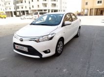 للبيع تويوتا Yaris 2015