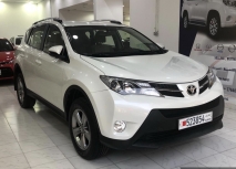 للبيع تويوتا RAV4 2015