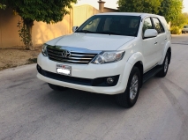 للبيع تويوتا Fortuner 2015