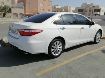 للبيع تويوتا camry 2017