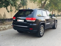 للبيع جيب Grand Cherokee 2014