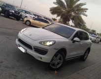 للبيع بورش Cayenne S 2012