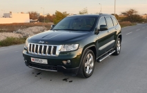 للبيع جيب Grand Cherokee 2011