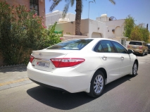 للبيع تويوتا camry 2017