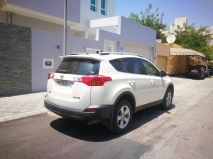 للبيع تويوتا RAV4 2014