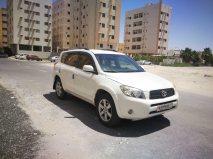 للبيع تويوتا RAV4 2008